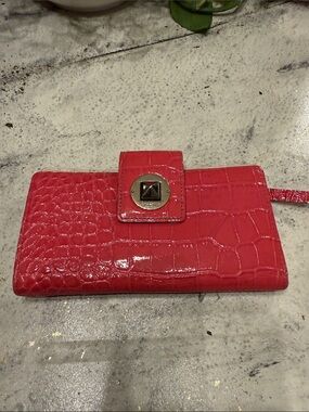 Kate Spade Coral Patent Croc Embossed Wallet Leather Wallet